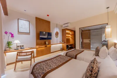 Deluxe Lagoon Access