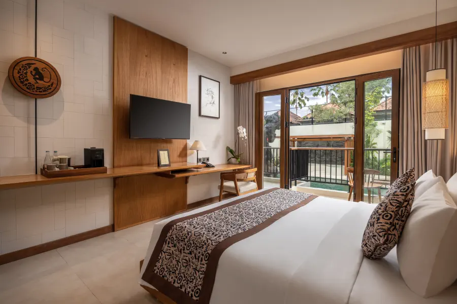 Deluxe Room Lagoon Access